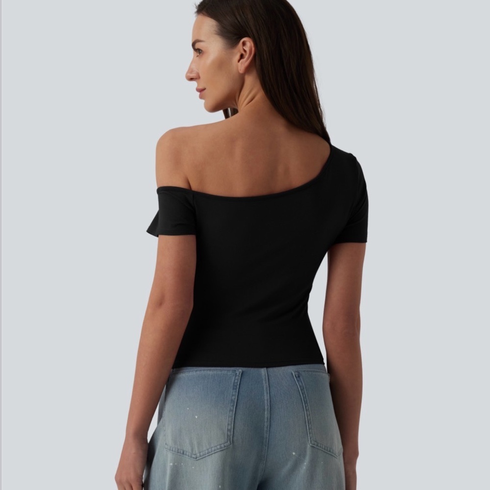 Halara Off-Shoulder top - Picture 7 of 10